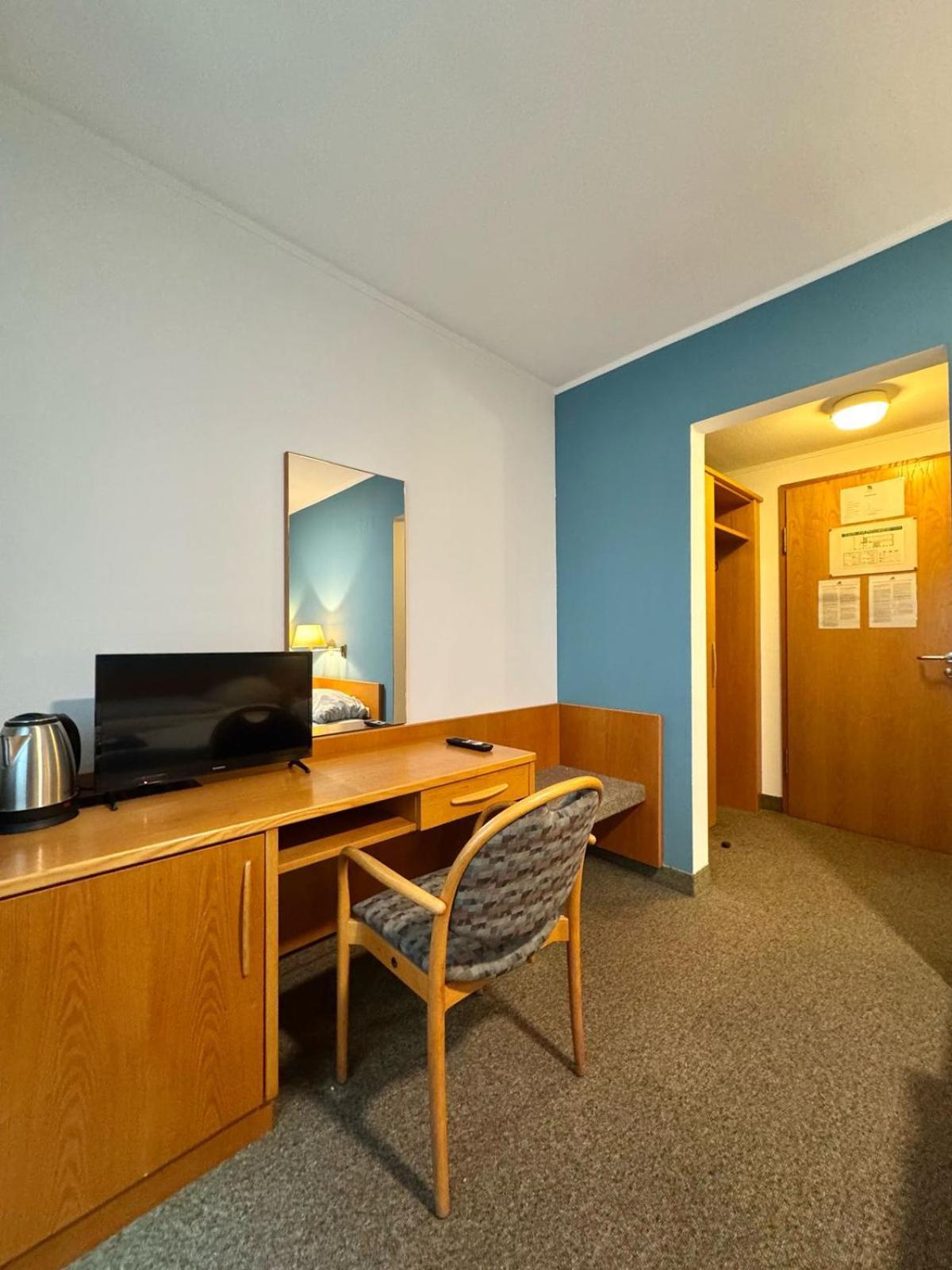 Ar Airport Hotel Rüsselsheim Exteriör bild